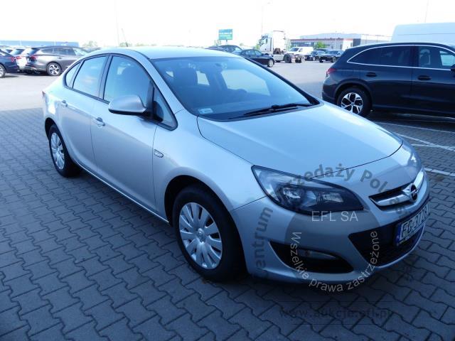 3 - OPEL ASTRA 1.4 TURBO LPG SEDAN 2018r.