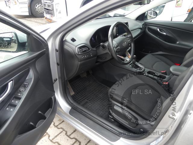 6 - HYUNDAI I30 1.6CRDI COMFORT DCT 2021r.