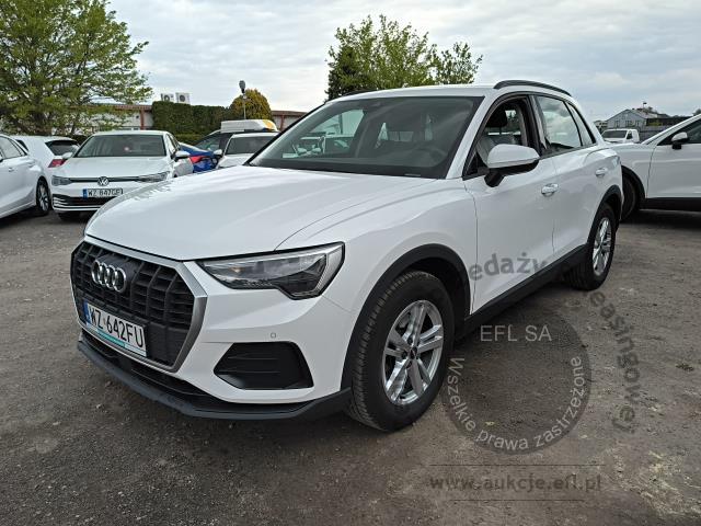 1 - AUDI Q3 35 TFSI mHEV S tronic 2023r. WZ642FU Pojazd znajduje się w firmie ARCTOS GROUP sp. z o.o. Al. Krakowska 7, 02-183 Warszawa