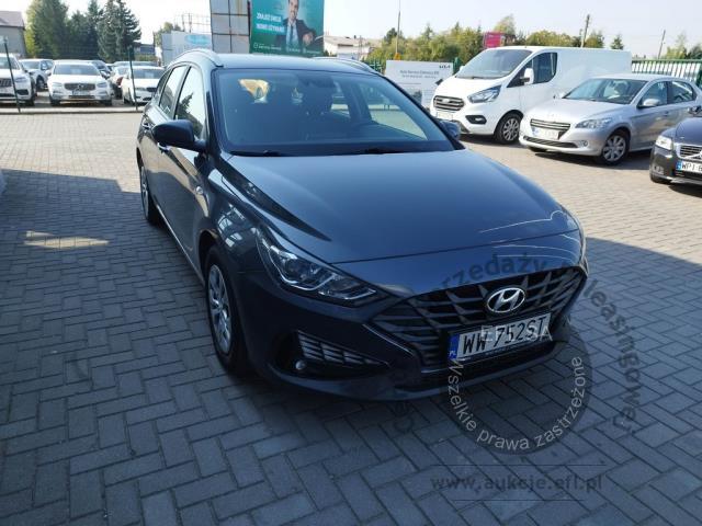 2 - Hyundai i30 1.6 D Classic + DCT Kombi 2021r. WW752ST UWAGA!! Pojazd znajduje się w lokalizacji: Janki, Al. Krakowska 52, 05-090 Janki