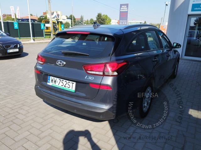 3 - Hyundai i30 1.6 D Classic + DCT Kombi 2021r. WW752ST UWAGA!! Pojazd znajduje się w lokalizacji: Janki, Al. Krakowska 52, 05-090 Janki