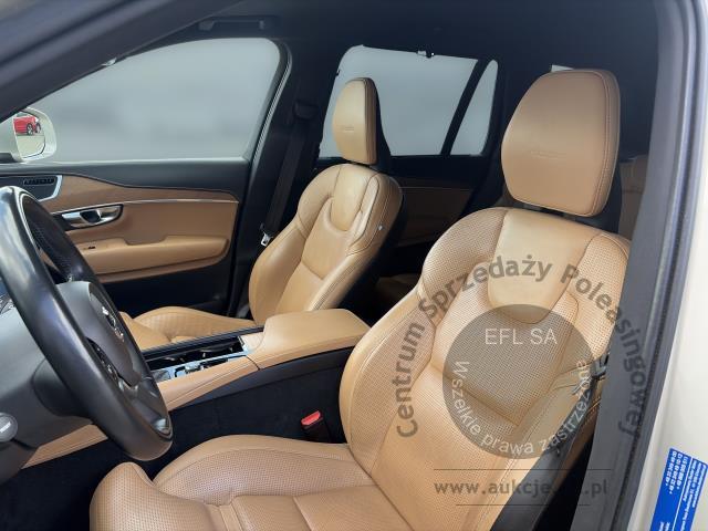 8 - VOLVO XC90 D5 INSCRIPTION AWD 2018r.
