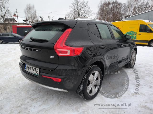 6 - Volvo XC40 B3 Core aut Kombi  2022r. WW914TE Pojazd znajduje się w firmie ARCTOS GROUP sp. z o.o. Al. Krakowska 7, 02-183 Warszawa