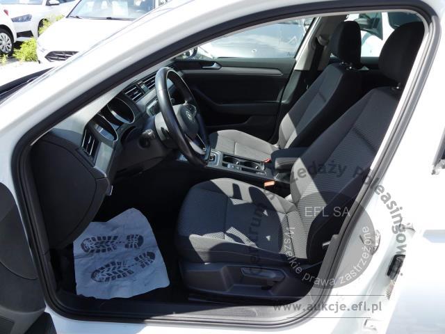 5 - Volkswagen Passat 2.0 TDI EVO Essence DSG 2021r. WX0107E UWAGA!! Pojazd znajduje się w firmie AUTO MOTO CENTRUM sp. z o.o. ul. Ostrowska 328 (przy Trasie Katowickiej) 61-312 Poznań