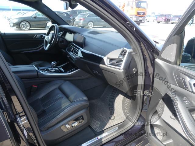 8 - EFL FINANCE BMW X5 M50D 2018r.