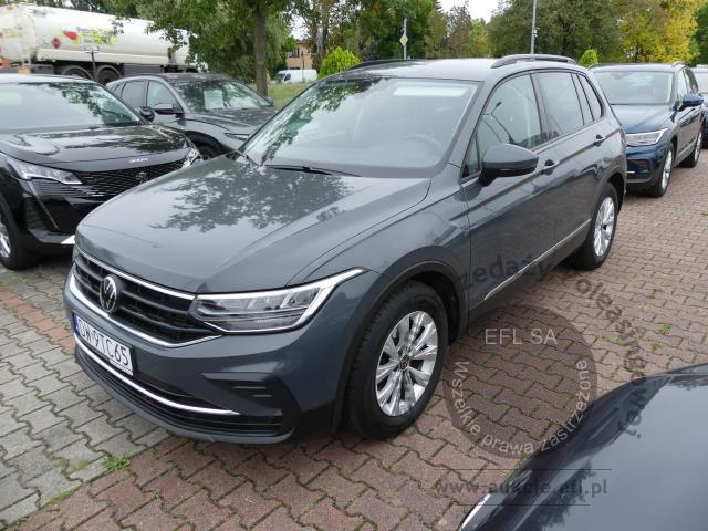 1 - Volkswagen Tiguan 1.5 TSI EVO Life 2022r. DW9TC65 UWAGA!! Pojazd znajduje się w firmie AUTO MOTO CENTRUM sp. z o.o. ul. Ostrowska 328 (przy Trasie Katowickiej) 61-312 Poznań
