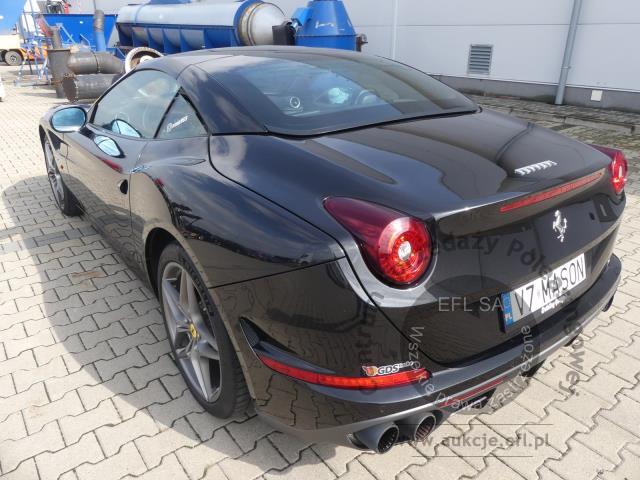 10 - FERRARI CALIFORNIA DCT V-8 2016r.