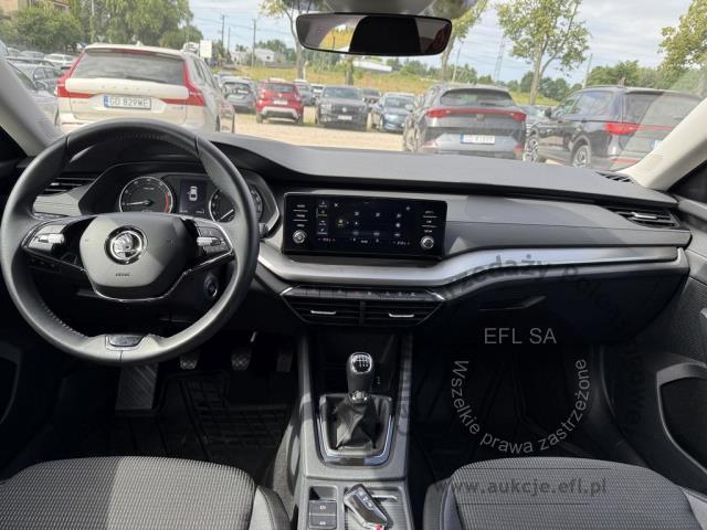 9 - Skoda Octavia 1.5 TSI ACT Ambition 2023r. GD7H702 Pojazd znajduje się w firmie MDM AUTO sp. z o.o. ul. Zawodników 1, 80-729 Gdańsk