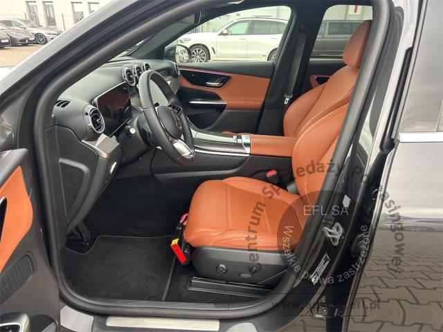 6 - MERCEDES BENZ GLC 300 DE 4-MATIC AVANTGARDE plug-in 2024r. DX29156 Magnice