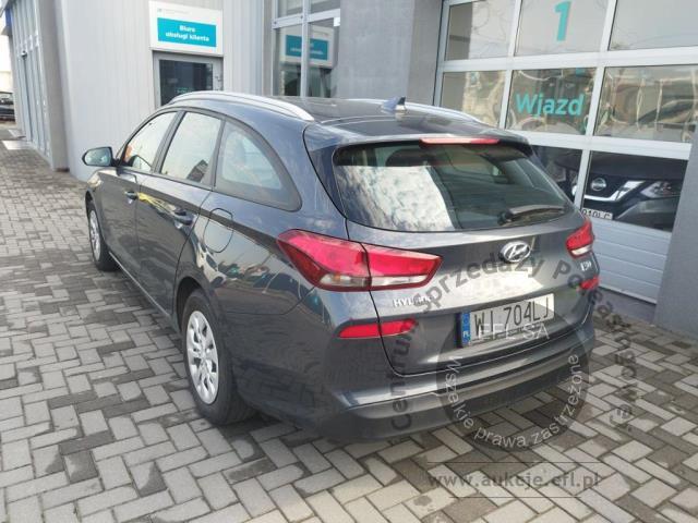 4 - Hyundai i30 1.6 D Classic + DCT Kombi 2021r. WI704LJ
  UWAGA!! Pojazd znajduje się w lokalizacji: Janki, Al. Krakowska 52, 05-090 Janki