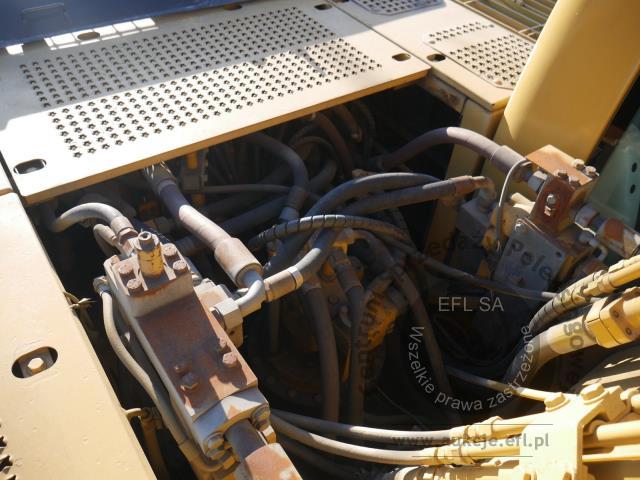 15 - EFL Finance Koparka gąsienicowa CATERPILLAR 325 CL 2005r.