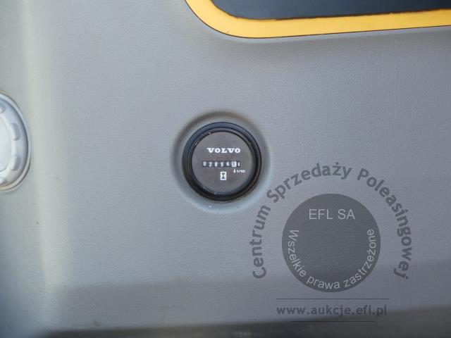 15 - Koparka gąsienicowa VOLVO ECR88D 2018r.