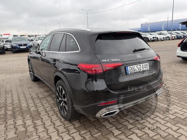 2 - Mercedes - Benz GLC 300 E 4-MATIC AVANTGARDE 2025r. DX57448 Magnice