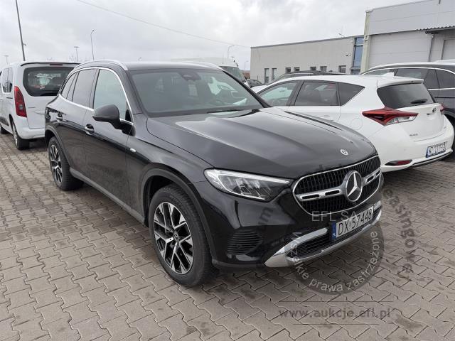 5 - Mercedes - Benz GLC 300 E 4-MATIC AVANTGARDE 2025r. DX57448 Magnice