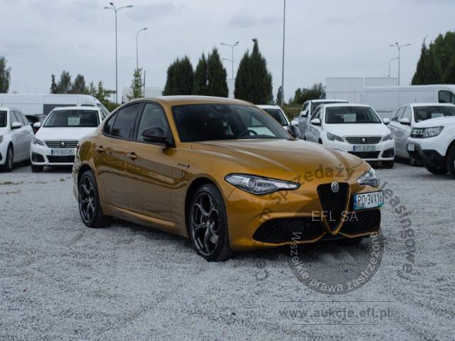 2 - Alfa Romeo Giulia 2.0 Turbo Veloce TI Q4 2021r. PO3VX16 UWAGA!! Pojazd znajduje się w firmie AUTO MOTO CENTRUM sp. z o.o. ul. Ostrowska 328 (przy Trasie Katowickiej) 61-312 Poznań
