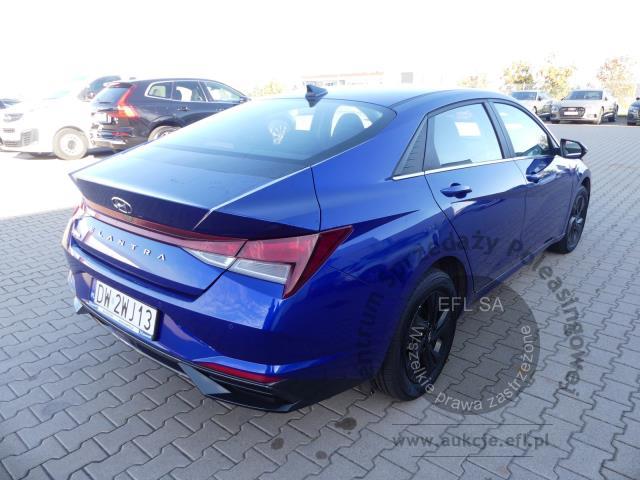 7 - Hyundai Elantra 1.6 Smart CVT Sedan 2023r. DW2WJ13 Magnice