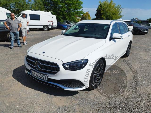1 - Mercedes  E Klasa 2022r. WW653SY Pojazd znajduje się w firmie ARCTOS GROUP sp. z o.o. Al. Krakowska 7, 02-183 Warszawa