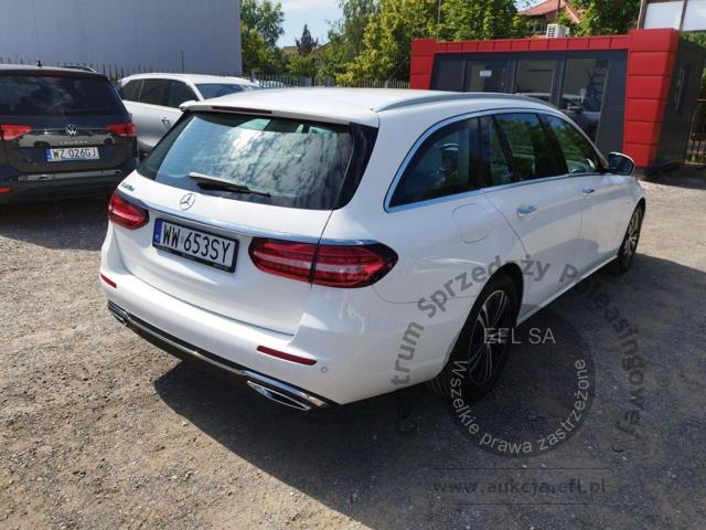 5 - Mercedes  E Klasa 2022r. WW653SY Pojazd znajduje się w firmie ARCTOS GROUP sp. z o.o. Al. Krakowska 7, 02-183 Warszawa