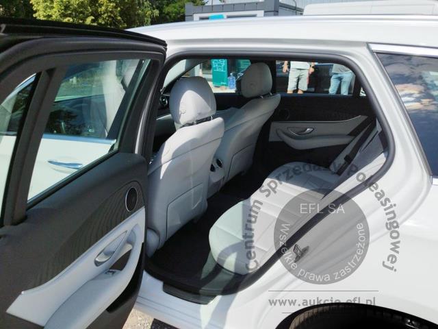 8 - Mercedes  E Klasa 2022r. WW653SY Pojazd znajduje się w firmie ARCTOS GROUP sp. z o.o. Al. Krakowska 7, 02-183 Warszawa
