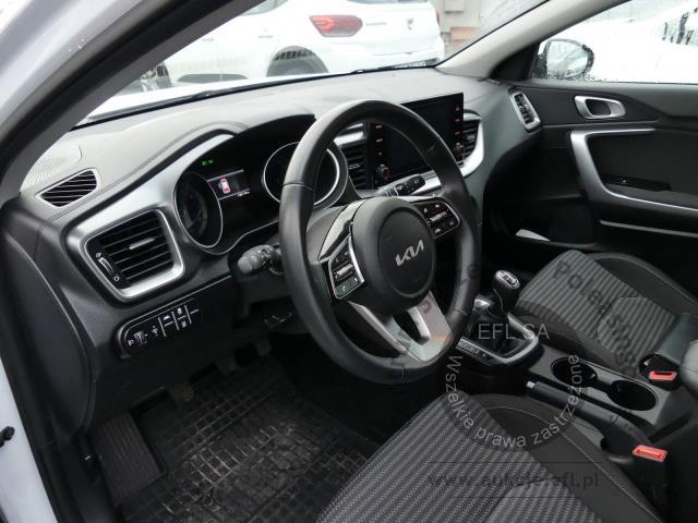 5 - Kia Cee&#39;d 1.5 T-GDI M Kombi 2022r. PY05461  DW5SL38 UWAGA!! Pojazd znajduje się w firmie AUTO MOTO CENTRUM sp. z o.o. ul. Ostrowska 328 (przy Trasie Katowickiej) 61-312 Poznań