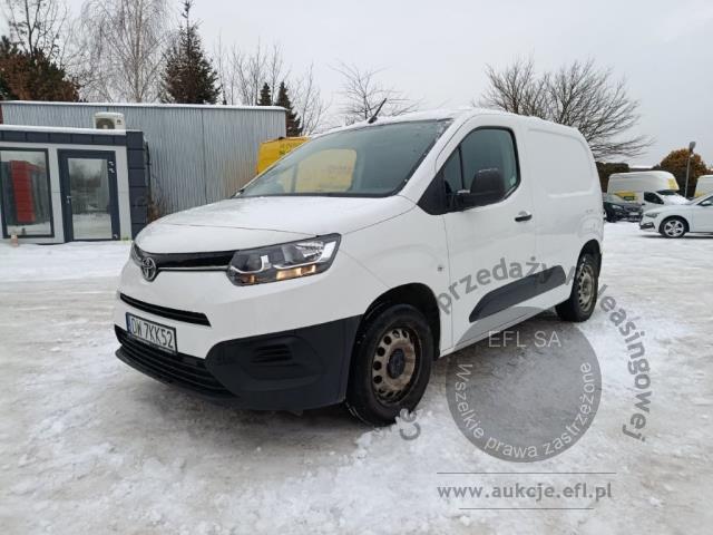 1 - Toyota Proace City 1.5 D-4D Standard 2020r. DW7KK52 Pojazd znajduje się w firmie ARCTOS GROUP sp. z o.o. Al. Krakowska 7, 02-183 Warszawa