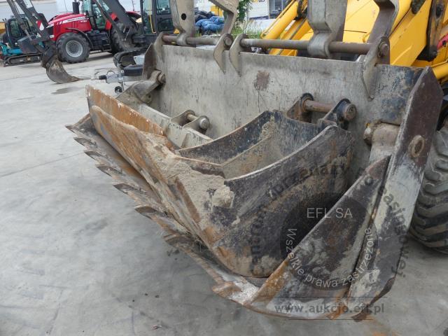 6 - Koparko ładowarka JCB 3CX 2004r.