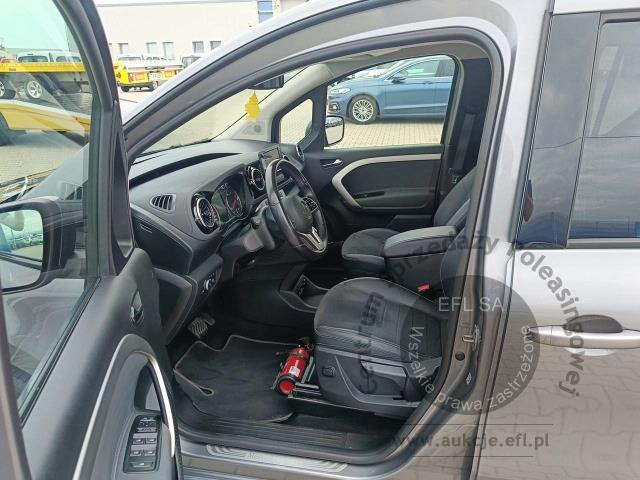 5 - Mercedes - Benz T 180 d Progressive Aut. 2023r. DW9WC35 Magnice