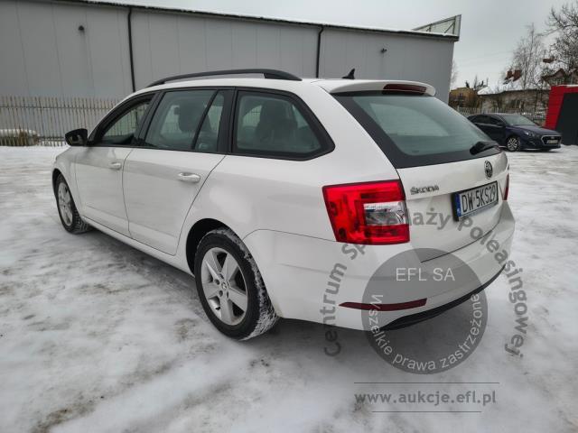 2 - Skoda Octavia 1.5 TSI GPF ACT Ambiti 2020r. DW5KS29  Pojazd znajduje się w firmie ARCTOS GROUP sp. z o.o. Al. Krakowska 7, 02-183 Warszawa