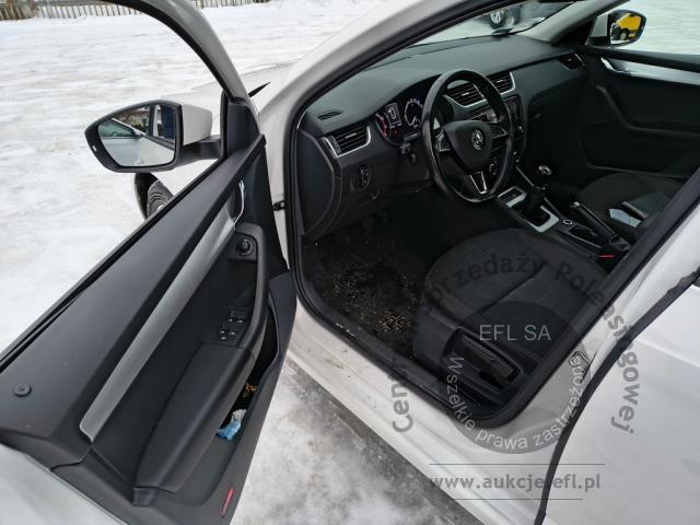 7 - Skoda Octavia 1.5 TSI GPF ACT Ambiti 2020r. DW5KS29  Pojazd znajduje się w firmie ARCTOS GROUP sp. z o.o. Al. Krakowska 7, 02-183 Warszawa