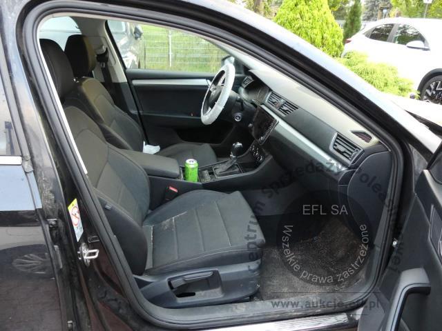 11 - Skoda  Superb 2.0 TDI Ambition DSG7 2018r. PO1HL79 AUTO MOTO CENTRUM Sp. z o.o. Poznań 61-312, ul. Ostrowska 328