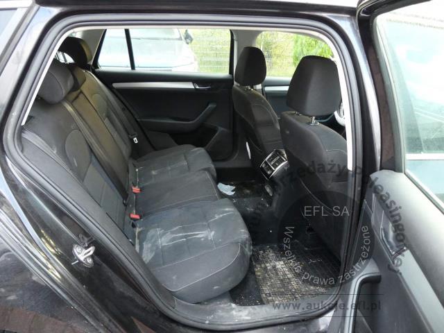 10 - Skoda  Superb 2.0 TDI Ambition DSG7 2018r. PO1HL79 AUTO MOTO CENTRUM Sp. z o.o. Poznań 61-312, ul. Ostrowska 328