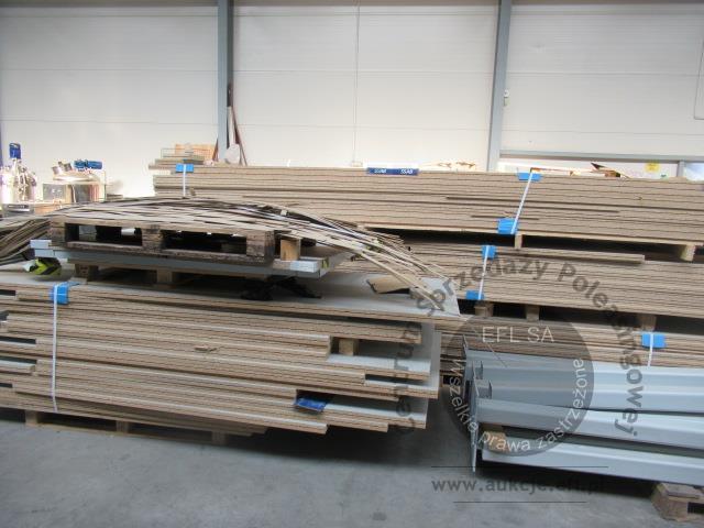 14 - Elementy pomostu magazynowego pow. ok 264m2