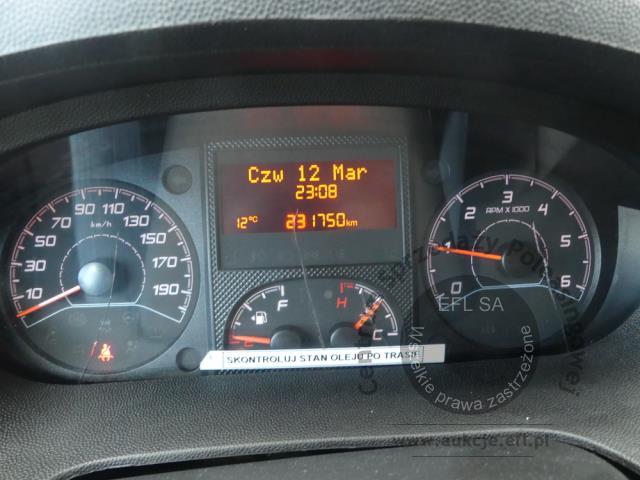4 - PEUGEOT BOXER 2.0 130KM FURGON 2016r.