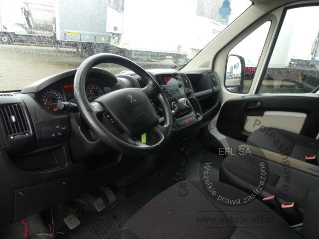 8 - PEUGEOT BOXER 2.0 130KM FURGON 2016r.