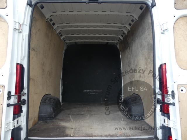 9 - PEUGEOT BOXER 2.0 130KM FURGON 2016r.