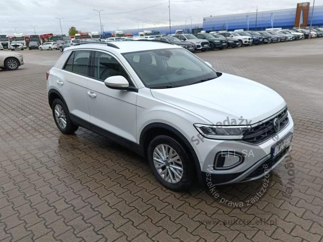 3 - Volkswagen T-ROC 1.5 TSI Life Hatchback 2023r. DW7UE74 UWAGA!! Pojazd znajduje się w firmie Arctos Sp. z o.o. Warszawa, Al. Krakowska 7, 02-183 Warszawa