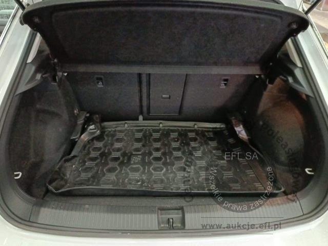 9 - Volkswagen T-ROC 1.5 TSI Life Hatchback 2023r. DW7UE74 UWAGA!! Pojazd znajduje się w firmie Arctos Sp. z o.o. Warszawa, Al. Krakowska 7, 02-183 Warszawa