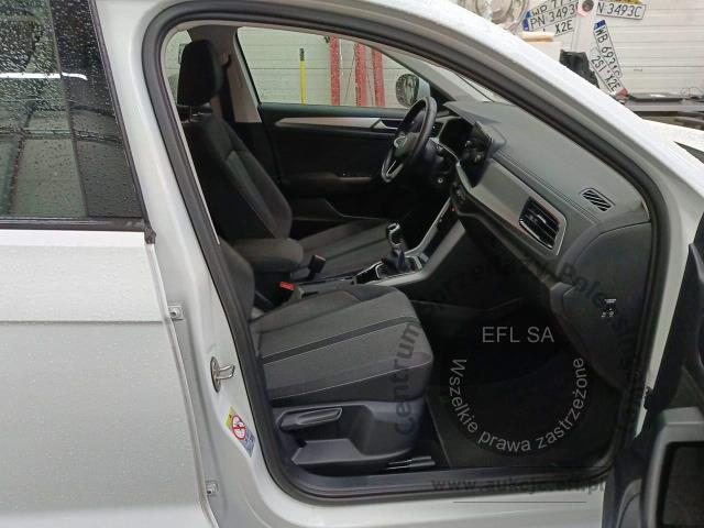 10 - Volkswagen T-ROC 1.5 TSI Life Hatchback 2023r. DW7UE74 UWAGA!! Pojazd znajduje się w firmie Arctos Sp. z o.o. Warszawa, Al. Krakowska 7, 02-183 Warszawa