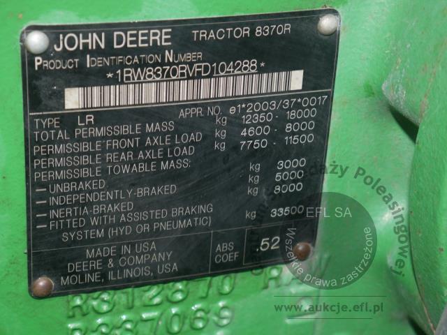 24 - Ciągnik rolniczy JOHN DEERE 8370R 2015r.