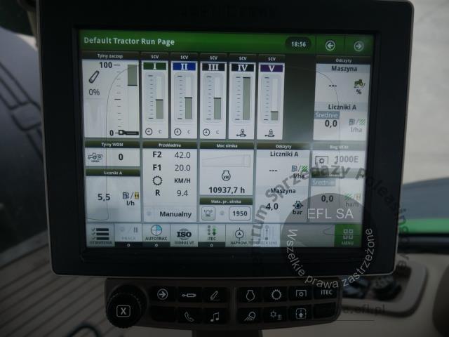 31 - Ciągnik rolniczy JOHN DEERE 8370R 2015r.
