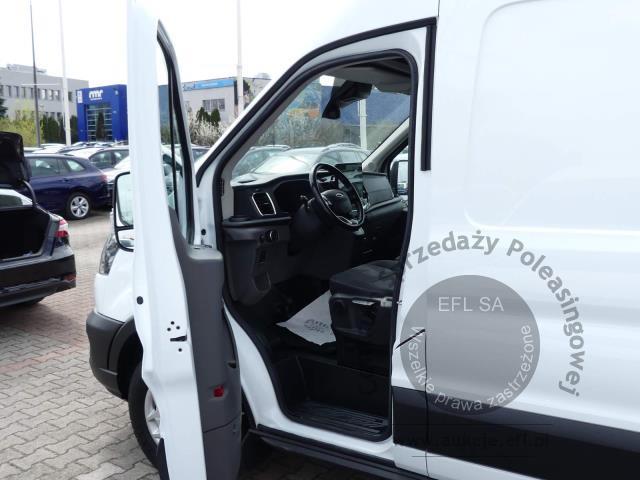 5 - Ford E-Transit 350 L3H3 RWD Van 2022r. PY28097 Pojazd znajduje się w firmie AUTO MOTO CENTRUM sp. z o.o. ul. Ostrowska 328 (przy Trasie Katowickiej) 61-312 Poznań