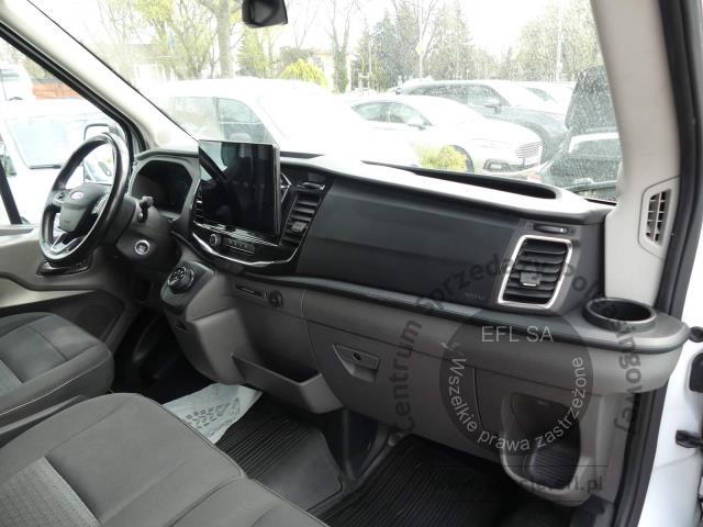 10 - Ford E-Transit 350 L3H3 RWD Van 2022r. PY28097 Pojazd znajduje się w firmie AUTO MOTO CENTRUM sp. z o.o. ul. Ostrowska 328 (przy Trasie Katowickiej) 61-312 Poznań