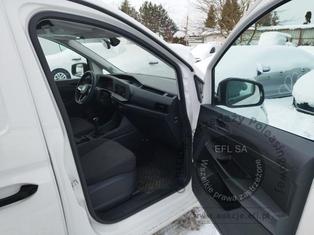 10 - Volkswagen Caddy Cargo 2.0 TDI 2022r. DW8UR64 UWAGA!! Pojazd znajduje się w firmie Arctos Sp. z o.o. Warszawa, Al. Krakowska 7, 02-183 Warszawa