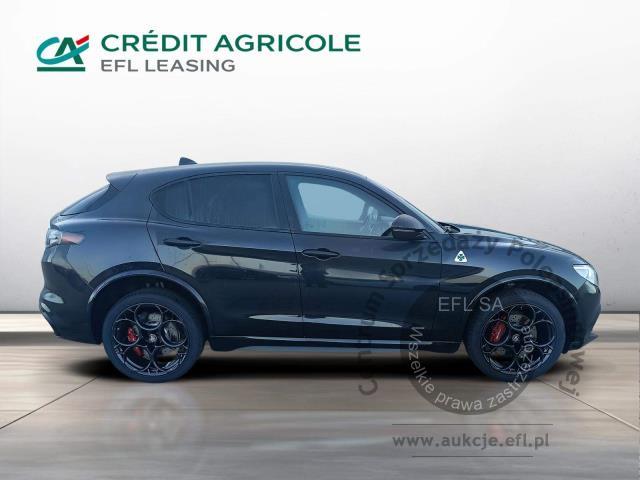 4 - ALFA ROMEO STELVIO 2.9 V6 510KM AT Q4 2022r.