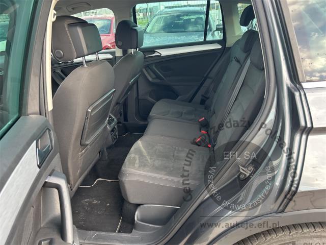 10 - Volkswagen Tiguan 1.5 TSI EVO Comfortline 2020r. PO2RN30