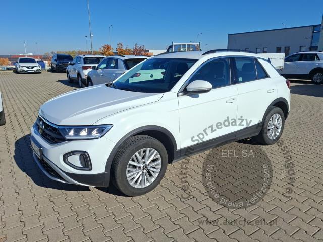 1 - Volkswagen T-ROC 1.5 TSI Life Hatchback 2023r. DW2WA21 Pojazd znajduje się w firmie MDM AUTO sp. z o.o. ul. Zawodników 1, 80-729 Gdańsk