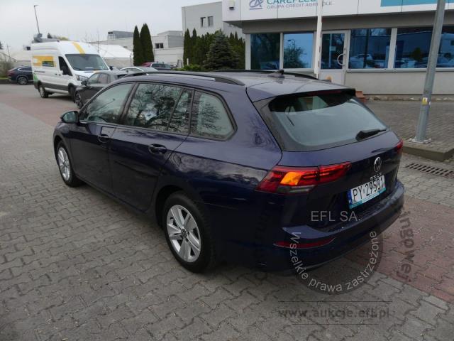 4 - Volkswagen Golf VIII 2.0 TDI Life 2023r. PY29531 UWAGA!! Pojazd znajduje się w firmie AUTO MOTO CENTRUM sp. z o.o. ul. Ostrowska 328 (przy Trasie Katowickiej) 61-312 Poznań