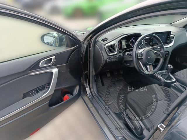 9 - EFL FINANCE KIA CEED 1.0 120KM HATCHBACK 2022r.