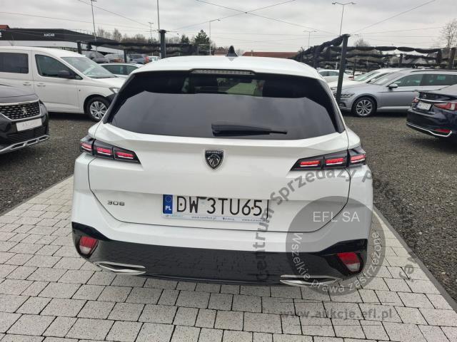 5 - PEUGEOT 308 1.5 BlueHDi Allure S&amp;S 2022r. DW3TU65 Uwaga! Pojazd znajduje się w firmie AACAR sp. z o.o. Jawornik 90, 32-400 Myślenice