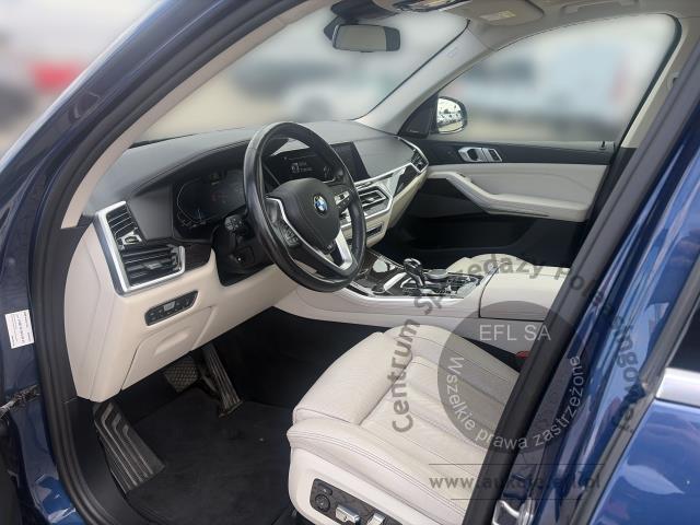 11 - BMW X5 XDRIVE45E AUTOMAT 2020r.